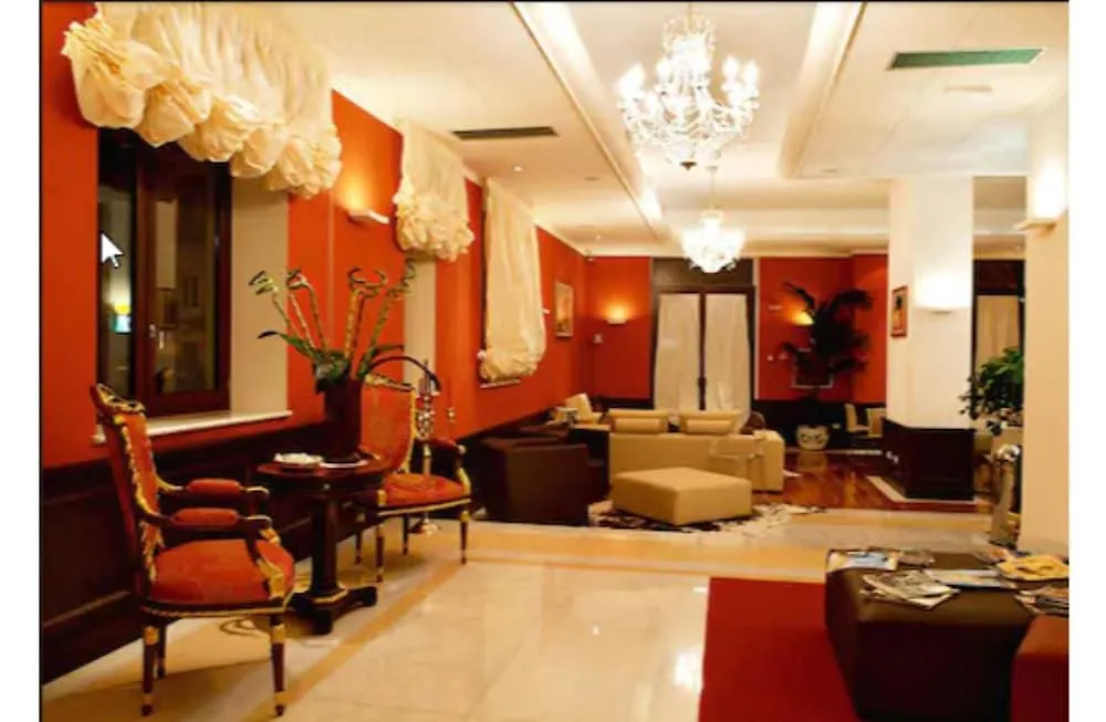 La Chicca Palace Hotel ميلاتسو 4*,