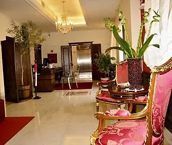 La Chicca Palace Hotel ميلاتسو