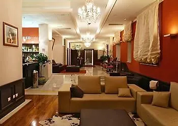 奇卡皇宫酒店 米拉佐